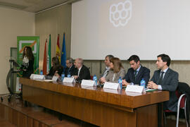 Intervención de Macarena Parrado Gallardo en la jornada inaugural de las XI Jornadas Andaluzas de Enseñanza de Economía. Facultad de Ciencias Económicas y Empresariales. Febrero de 2018
