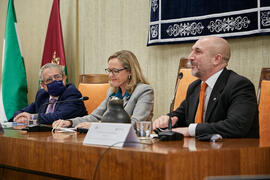 Encuentro con la Ministra de Economía Nadia Calviño en la Facultad de Ciencias Económicas y Empresariales de la Universidad de Málaga. Enero de 2022