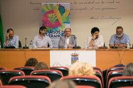 Mesa redonda: "La prestación básica de la Integración Social en los Servicios Sociales". Curso "La integración social, reto actual de los Servicios Sociales". Cursos de Verano de la Universidad de Málaga. Vélez Málaga. Julio de 2018