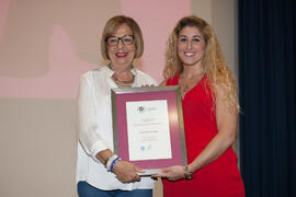 Entrega de premio a la Mejor Deportista Universitaria. Gala del Deporte Universitario. Escuela Técnica Superior de Ingeniería de Telecomunicaciones. Junio de 2015