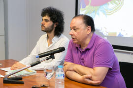 Manuel Ruiz presenta la conferencia de Rubén Pérez Trujillano. Curso "Un siglo de la Asamblea de Ronda". Cursos de Verano de la Universidad de Málaga. Ronda. Julio de 2018
