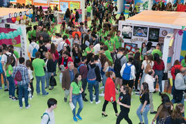 Estand de la Facultad de Turismo. Jornadas de Puertas Abiertas de la Universidad de Málaga. Complejo Polideportivo Universitario. Abril de 2018