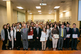 Presentación de la Memoria Académica del curso 2016/2017, y entrega de premios y menciones. Facultad de Ciencias Económicas y Empresariales. Diciembre de 2019