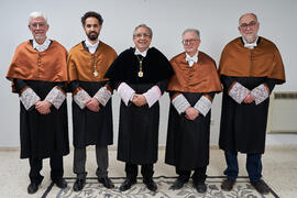 Retrato de grupo previo a la investidura de Felipe Romera como Doctor "Honoris Causa" por la por la Escuela Técnica Superior de Ingeniería de Telecomunicación de la Universidad de Málaga. Paraninfo. Marzo de 2022
