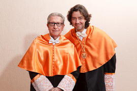 Retrato previo a la investidura como Doctor "Honoris Causa" de D. Jaime Gil Aluja por la Facultad de Económicas de la Universidad de Málaga. Paraninfo. Noviembre de 2014