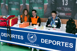 Personal médico. Campeonato de España Universitario de Voleibol. Complejo Polideportivo Universitario. Abril de 2018
