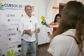 Entrevista a Javier Aroca en photocall. Curso "Un siglo de la Asamblea de Ronda". Cursos de Verano de la Universidad de Málaga. Ronda. Julio de 2018