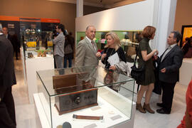 Inauguración de la exposición "UMA 40 años compartiendo futuro". Rectorado. Noviembre de 2012