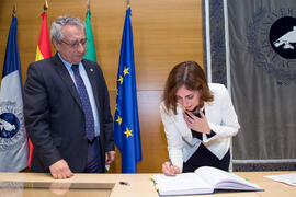 Toma de Posesión de Alicia Triviño Cabrera como nuevo profesor titular del Departamento de Ingeniería Eléctrica de la Universidad de Málaga. Edificio del Rectorado. Febrero de 2018