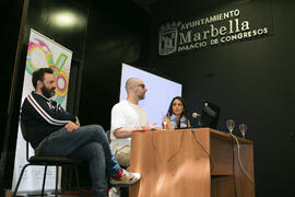 Mesa redonda: «Juego de tronos, la criatura que llegó del frío». Curso "Las series televisivas: anatomía de un monstruo". Cursos de verano 2019 de la Universidad de Málaga. Marbella. Julio de 2019