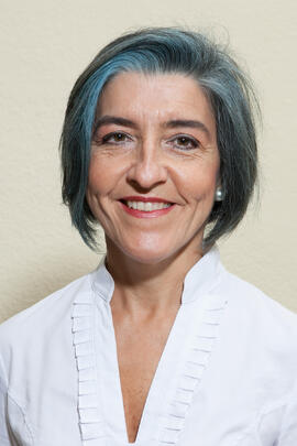 María del Rosario Cabello Porras. Personal del Departamento de Farmacología. Facultad de Medicina. Noviembre de 2015