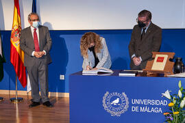 Toma de posesión de María Nieves Jiménez Carra como nueva profesora titular del Área de Traducción e Interpretación (Lengua Alemana) de la Universidad de Málaga. Paraninfo. Diciembre de 2021