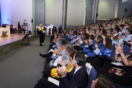 Aplausos a la Lección Inaugural a cargo de José Pablo Lara. Solemne Acto de Apertura del Curso Académico 2022/2023 de las Universidades Andaluzas. Escuela Técnica Superior de Ingeniería Informática y Telecomunicaciones. Septiembre de 2022
