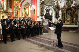 Concierto de Navidad de la Coral Sancti Petri homenaje a la Facultad de Económicas. Iglesia de los Mártires. Diciembre de 2015