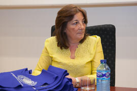 Rosa María de Pablos. Graduación y clausura del curso del Aula de Mayores de la Universidad de Málaga. Paraninfo. Junio de 2015