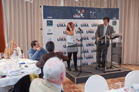 Nombramiento de D. Javier Urra como Miembro de Honor de la Asociación de Antiguos Alumnos de la Universidad de Málaga. Hotel AC Málaga Palacio. Diciembre de 2014