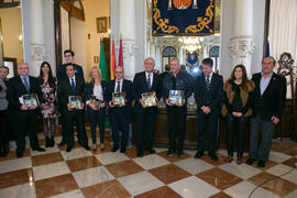 Foto de grupo. Entrega de los II Premios de Investigación de la Cátedra de Estudios Cofrades. Ayuntamiento de Málaga. Marzo de 2018