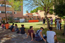 Concierto en el jardín de la facultad como parte del acto de bienvenida a los alumnos de primer curso de Económicas. Paraninfo. Septiembre de 2014