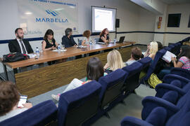 Mesa Redonda: “La trata sexual de mujeres”. Curso "Mujeres frente a la violencia". Cursos de verano 2018 de la Universidad de Málaga. Marbella. Julio de 2018