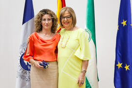 Retrato con la rectora en el homenaje a los jubilados y al personal que cumple 25 años de servicio en la UMA. Paraninfo. Mayo 2015
