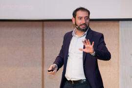 Pere Estupinyà. Conferencia "Dialogando". Facultad de Ciencias. Octubre de 2018