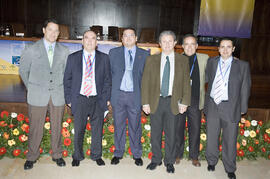 Foto de grupo. 2º Congreso Internacional de Actividad Físico-Deportiva para Mayores de la Universidad de Málaga. Palacio de Ferias y Congresos de Málaga. Marzo de 2007