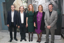 Fotografía de grupo previa a la gala inaugural de la XXV edición de Fancine de la Universidad de Málaga. Teatro Cervantes. Noviembre de 2015