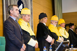 Imposición de la Medalla de Oro de la Universidad de Málaga a D. Antonio Díez de los Ríos. Rectorado. Junio de 2010
