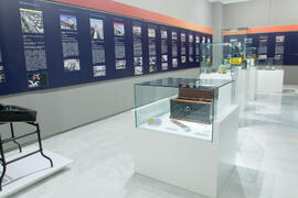 Exposición "Conoce tu universidad. 40 años compartiendo futuro". Sala de exposiciones del Rectorado. Noviembre de 2012