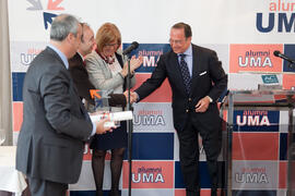Nombramiento de Antonio Vázquez como Alumno de Honor de la Universidad de Málaga. Foro Alumni UMA. Marzo 2014