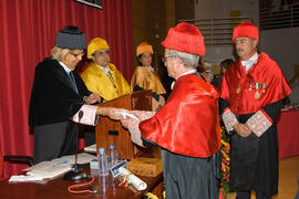 Investidura como Doctor "Honoris Causa" de D. Juan Antonio Carrillo Salcedo por la Universidad de Málaga. Salón de Actos de la Facultad de Derecho. Octubre de 2007