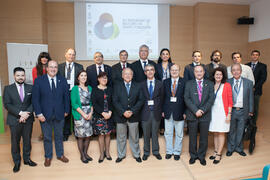 Foto de grupo tras el XVI Encuentro de rectores del Grupo Tordesillas. Edificio The Green Ray. Octubre de 2015