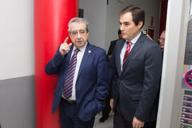 Visita de José Antonio Nieto, Secretario de Estado de Seguridad, a Aeorum. Edificio de Institutos Universitarios. Febrero de 2017