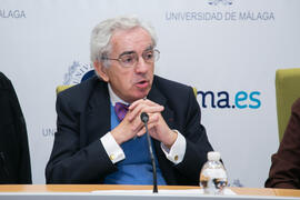Juan Antonio Cremades. Presentación del libro "Celebración de París: Lugares y gentes". Edificio del Rectorado. Octubre de 2017