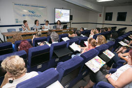 Mesa Redonda: “Luces y sombras en la política criminal española sobre violencia de género”. Curso "Mujeres frente a la violencia". Cursos de verano 2018 de la Universidad de Málaga. Marbella. Julio de 2018