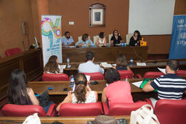 Mesa redonda: «Las problemáticas de los MENA en el contexto de la lucha nacional y europea contra la radicalización violenta y el terrorismo». Curso "Seguridad internacional y colectivos vulnerables". Cursos de Verano de la Universidad de Málaga. Málaga. Julio de 2019