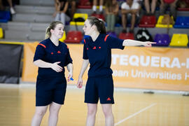 Árbitras del partido Universidad de Valencia - Universidad de Aksaray. Categoría femenina. Campeonato Europeo Universitario de Balonmano. Antequera. Julio de 2017