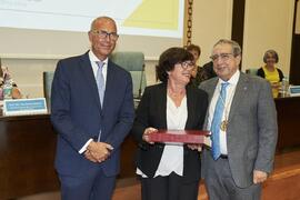 Reconocimiento a personal jubilado. Celebración del 50 Aniversario de la Facultad de Medicina de la Universidad de Málaga. Facultad de Medicina. Octubre de 2022