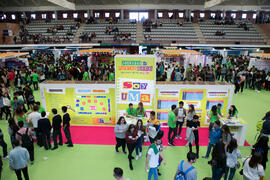 Estand de Información. Jornadas de Puertas Abiertas de la Universidad de Málaga. Complejo Polideportivo Universitario. Abril de 2018