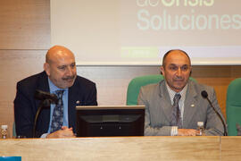 Nombramiento de D. Fernando Ocaña como Alumno de Honor de Facultad de Ciencias Económicas y Empresariales de la Universidad de Málaga. Rectorado. Marzo de 2009
