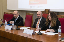 Cristóbal Montoro, Eugenio Luque y Macarena Parrado. XII Jornadas Andaluzas de Enseñanza de Economía. Facultad de Ciencias Económicas y Empresariales. Febrero de 2019