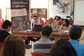Luis Ayuso Sánchez, Eugenio Luque Domínguez, y Livia García Faroldi en la presentación del libro 'Los españoles y la sexualidad en el siglo XXI'. Facultad de Ciencias Económicas y Empresariales. Mayo 2015