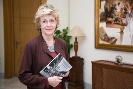 Cécile Rougier-Vidal. Presentación del libro "Celebración de París: Lugares y gentes". Edificio del Rectorado. Octubre de 2017