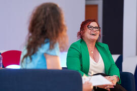 "Dialogando" con Clara Grima. Escuela de Ingenierías Industriales de la Universidad de Málaga. Mayo de 2024