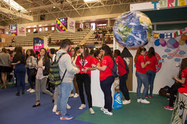 Estand de la Facultad de Turismo. Jornadas de Puertas Abiertas de la Universidad de Málaga. Complejo Polideportivo Universitario. Abril de 2015