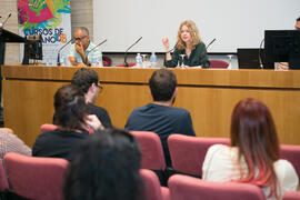 Conferencia de Christina Rosenvinge: "La flor entre la vía". Curso "Tres generaciones de la música Pop española". Cursos de Verano de la Universidad de Málaga. Málaga. Julio de 2018