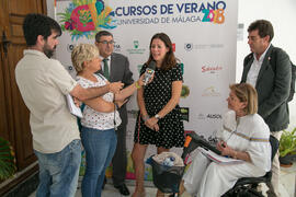 Photocall en la clausura de los Cursos de Verano de la Universidad de Málaga. Vélez Málaga. Julio de 2018