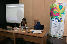 Manu Sánchez en videoconferencia. Curso "El humor en las artes escénicas". Cursos de Verano de la Universidad de Málaga. Marbella. Julio de 2018