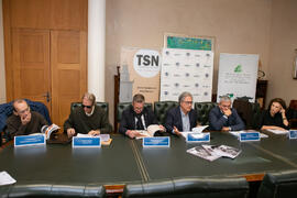 Juan Antonio García Galindo presenta el número 6 de la revista TSN (Transatlantic Studies Network). Edificio del Rectorado. Noviembre de 2019