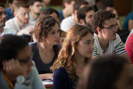 Ambiente en la facultad de Ciencias Económicas y Empresariales. Campus de El Ejido. Mayo de 2015